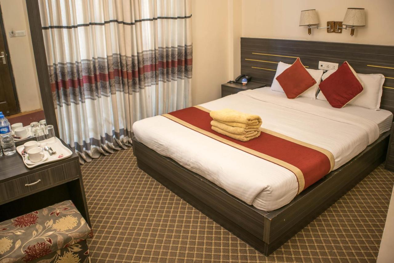 Mirage Inn Rummindei Kültér fotó
